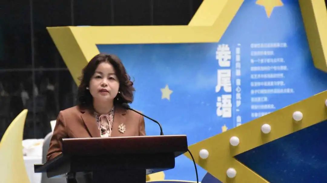 巡展的现场，王红霞主任讲话.jpg